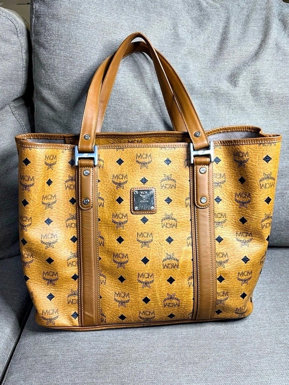 MCM Logo Print Tote in Brown